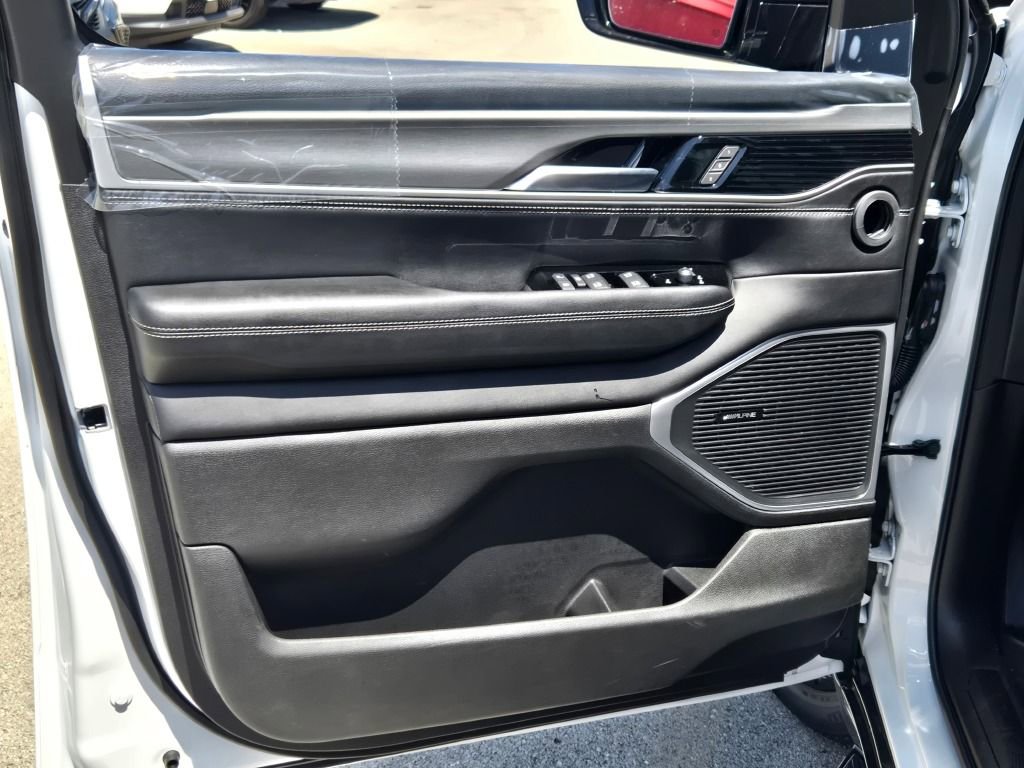 New 2025 Jeep Wagoneer Series II w/ Convenience Group I image 20