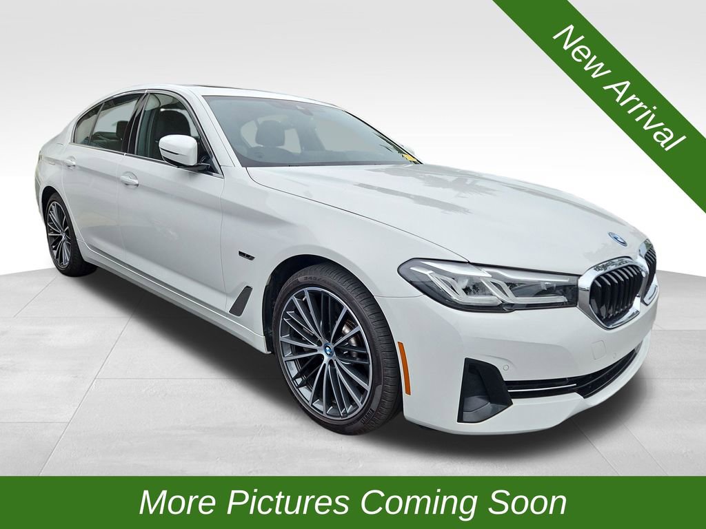 Used 2023 BMW 530e RWD image 1