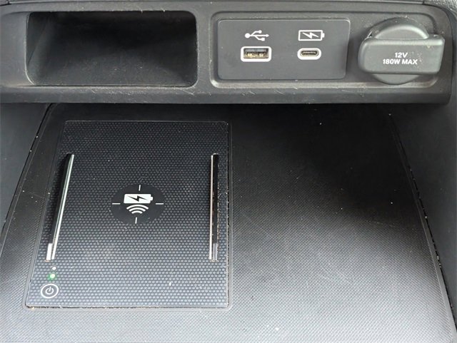 Used 2023 Honda Pilot Touring image 22