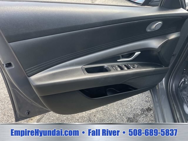 Used 2023 Hyundai Elantra SEL FWD image 15