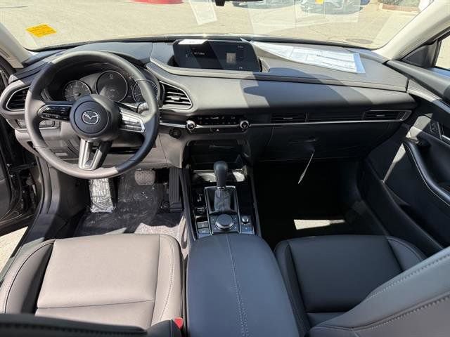 New 2025 MAZDA CX-30 AWD 2.5 S w/ Select Sport Pkg image 15