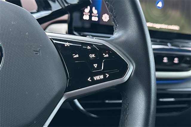 Used 2023 Volkswagen ID.4 Pro image 29