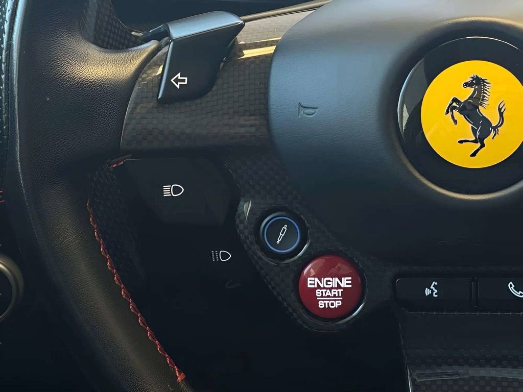 Used 2018 Ferrari GTC4Lusso T image 11