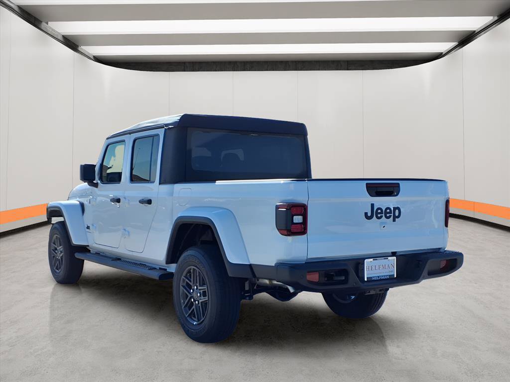 New 2026 Jeep Gladiator Sport AWD/4WD image 4