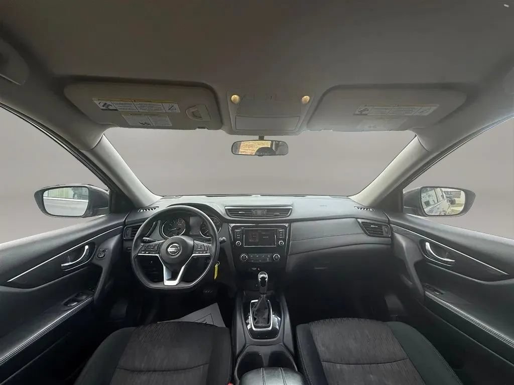 Used 2018 Nissan Rogue S AWD/4WD image 8