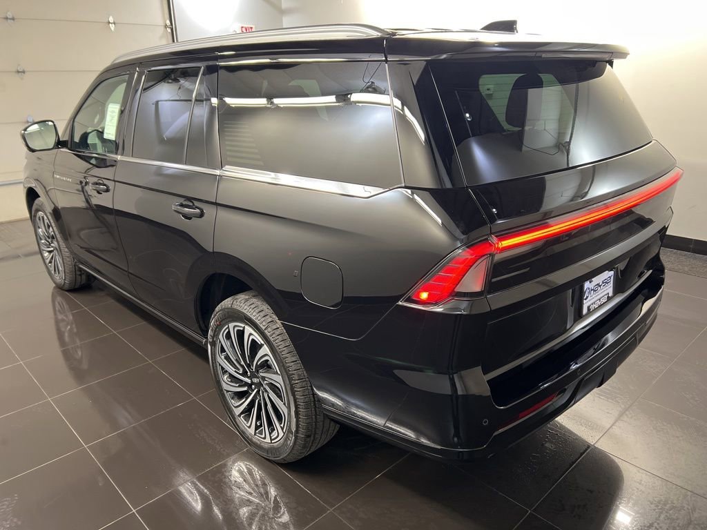 New 2026 Lincoln Navigator Black Label AWD/4WD image 4