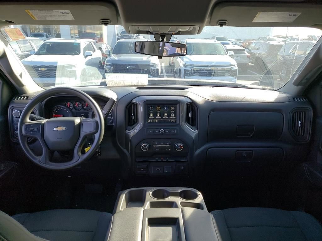 Used 2019 Chevrolet Silverado 1500 Custom w/ Custom Value Package image 11