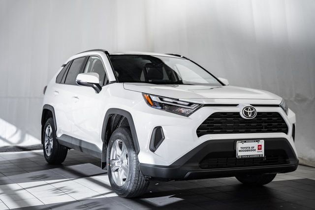 New 2025 Toyota RAV4 XLE