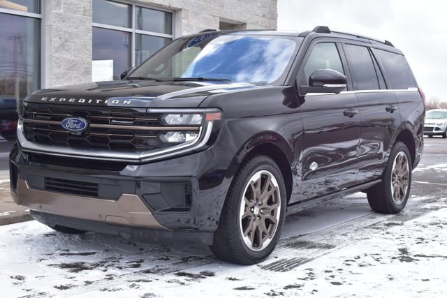 Used 2025 Ford Expedition King Ranch image 12