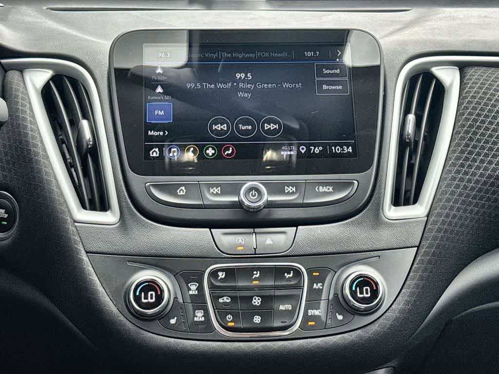 Used 2024 Chevrolet Malibu LT FWD image 18