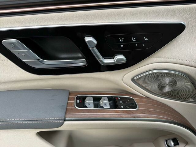 Certified 2023 Mercedes-Benz EQS 580 4MATIC Sedan image 13