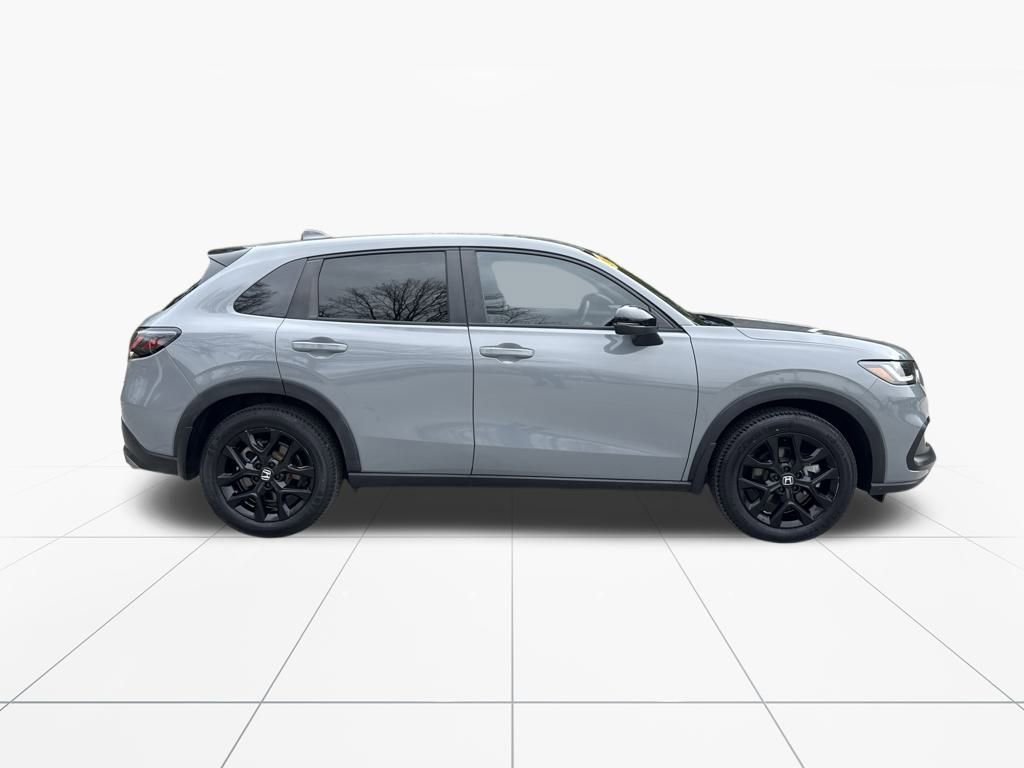 Used 2024 Honda HR-V Sport image 10