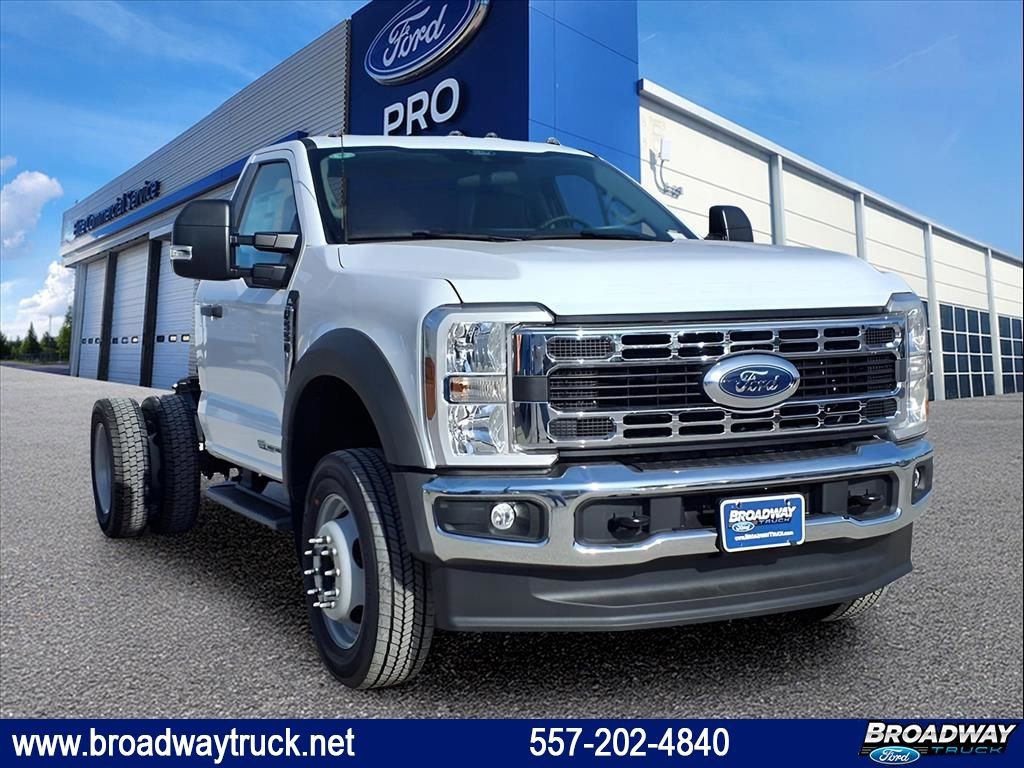 New 2026 Ford F550 4x4 Regular Cab Super Duty image 1