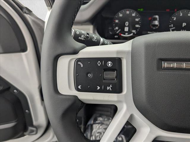 New 2026 Land Rover Defender 110 X-Dynamic SE AWD/4WD image 17