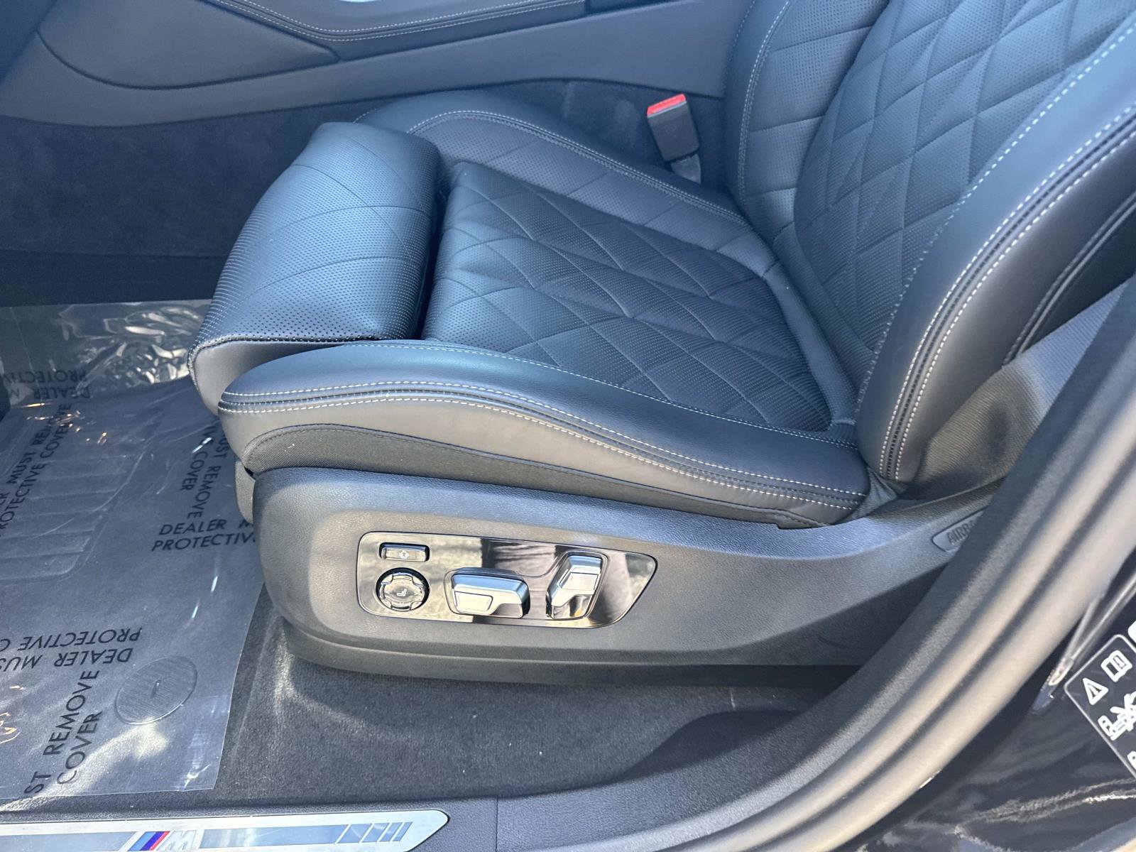 Certified 2025 BMW X6 xDrive40i image 19