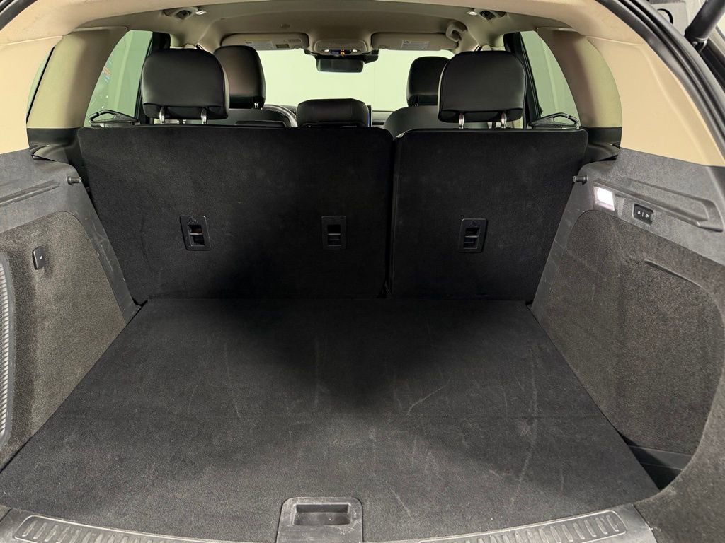 Used 2024 Lincoln Corsair Reserve w/ Equipment Group 201A image 27