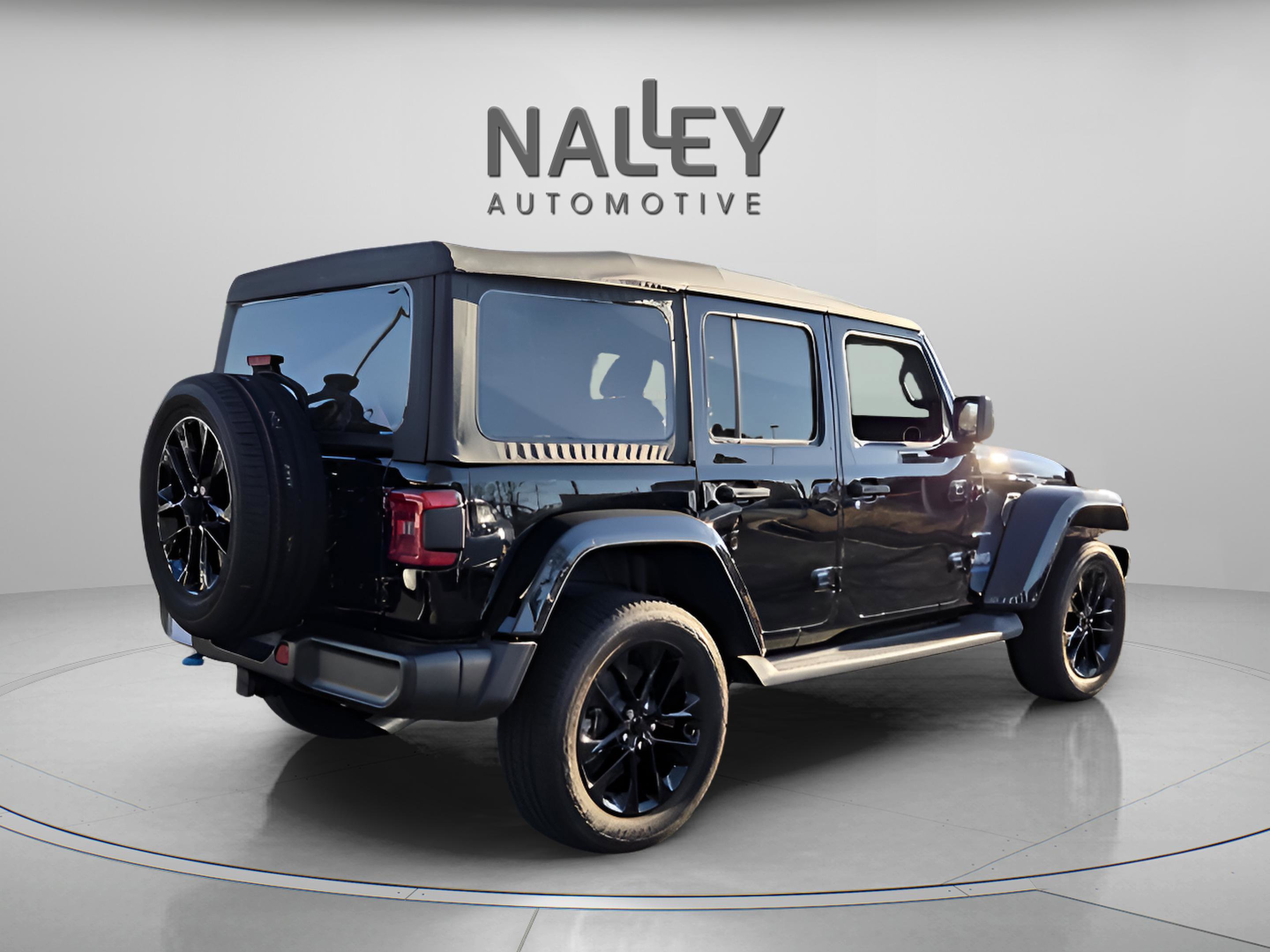 Used 2023 Jeep Wrangler Sahara w/ Cold Weather Group image 6