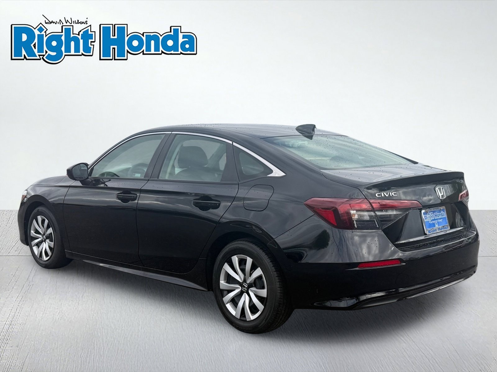 Used 2025 Honda Civic LX image 4