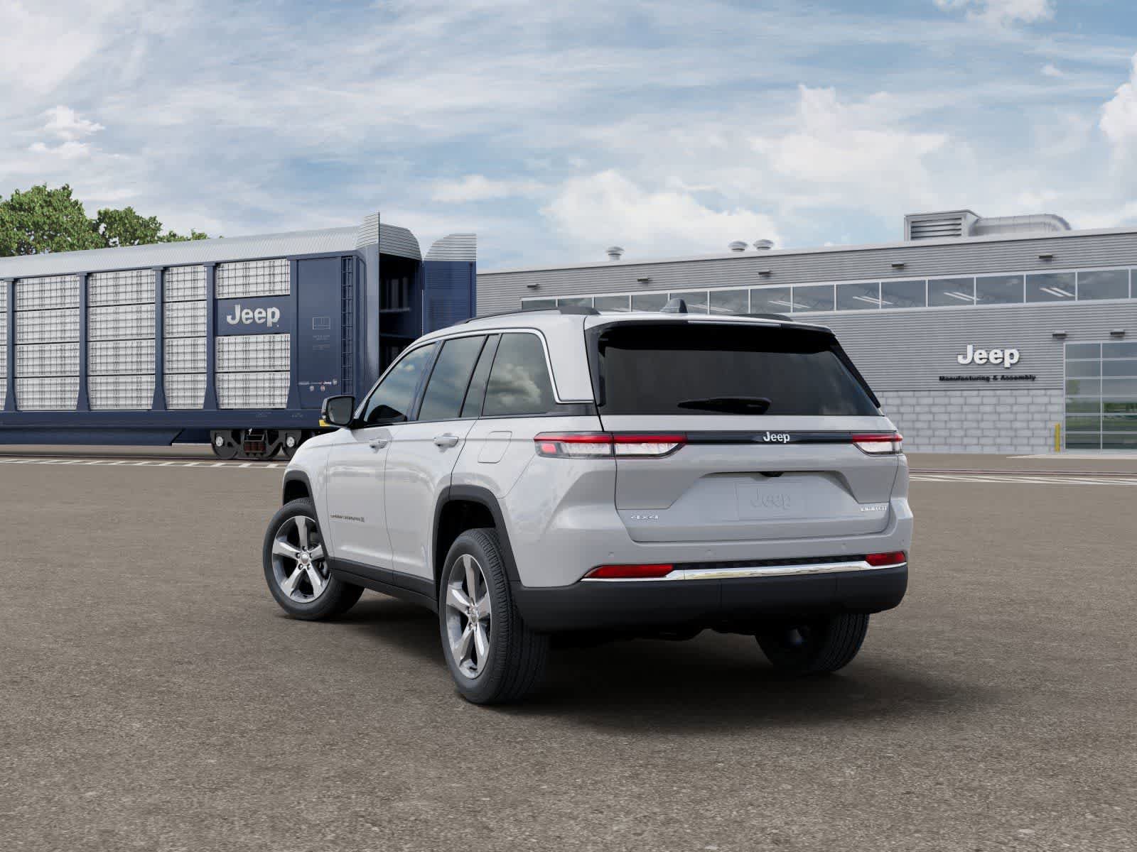 New 2026 Jeep Grand Cherokee Limited AWD/4WD image 3