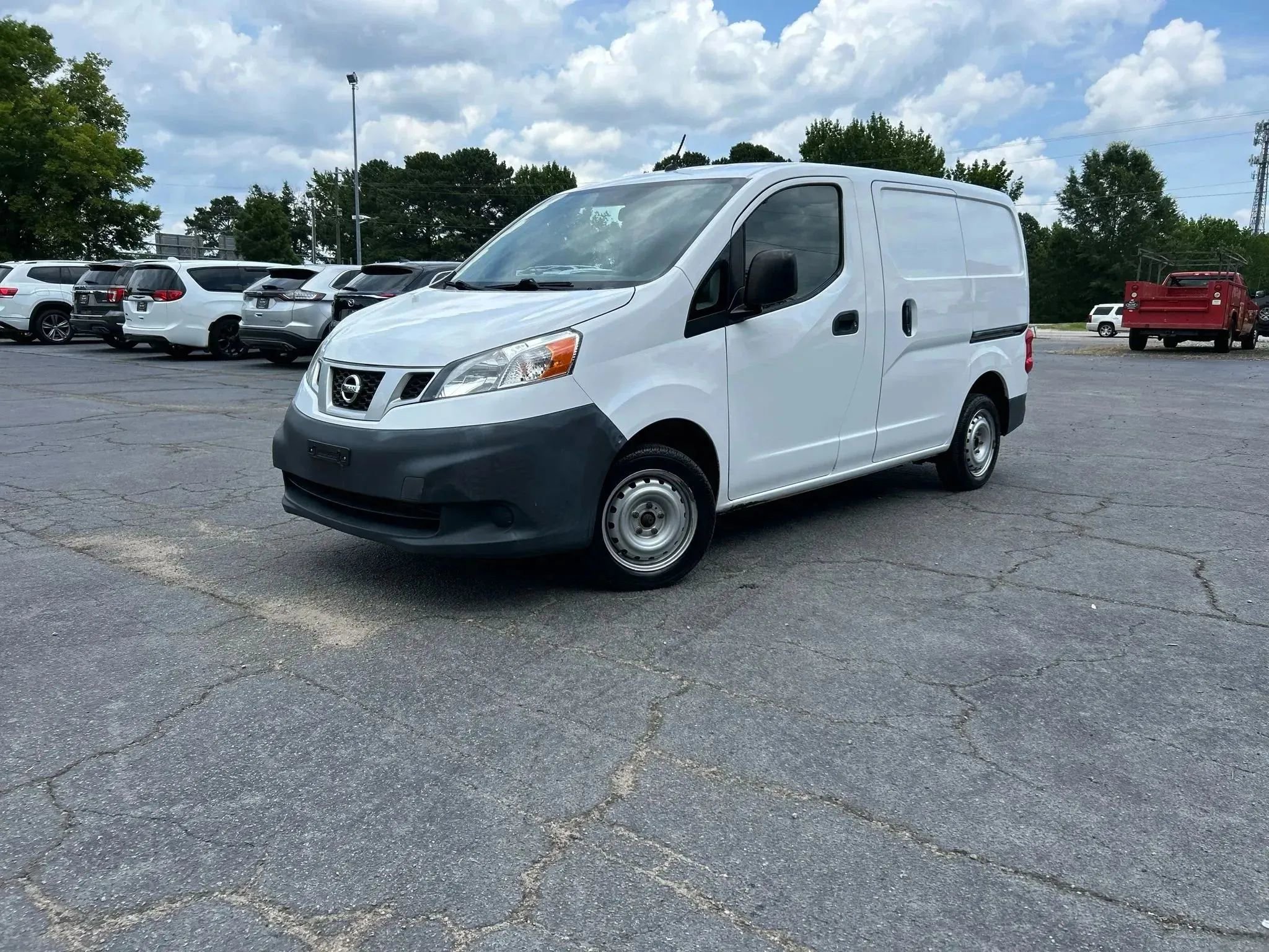 Used 2017 Nissan NV200 S w/ Back Door Glass Package image 2