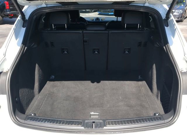 Used 2018 Porsche Macan image 14