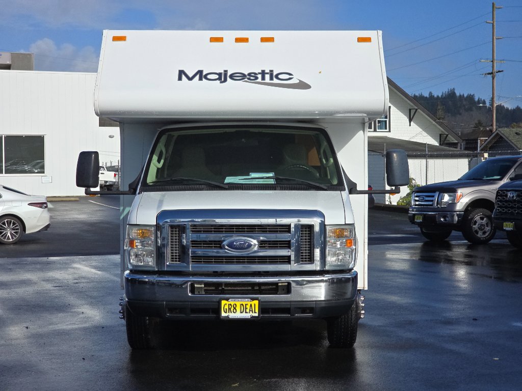Used 2011 Ford E-350 and Econoline 350 Super Duty w/ Payload Pkg image 3
