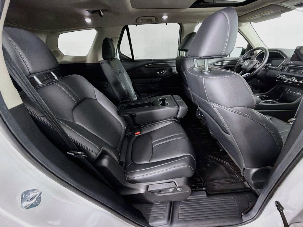 Used 2026 Honda Pilot Touring image 27