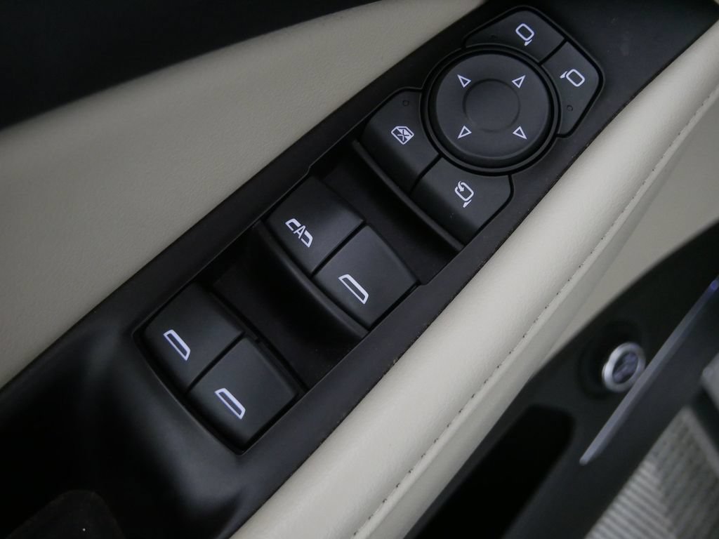 Used 2019 Buick Enclave Premium w/ Experience Buick Package AWD/4WD image 16