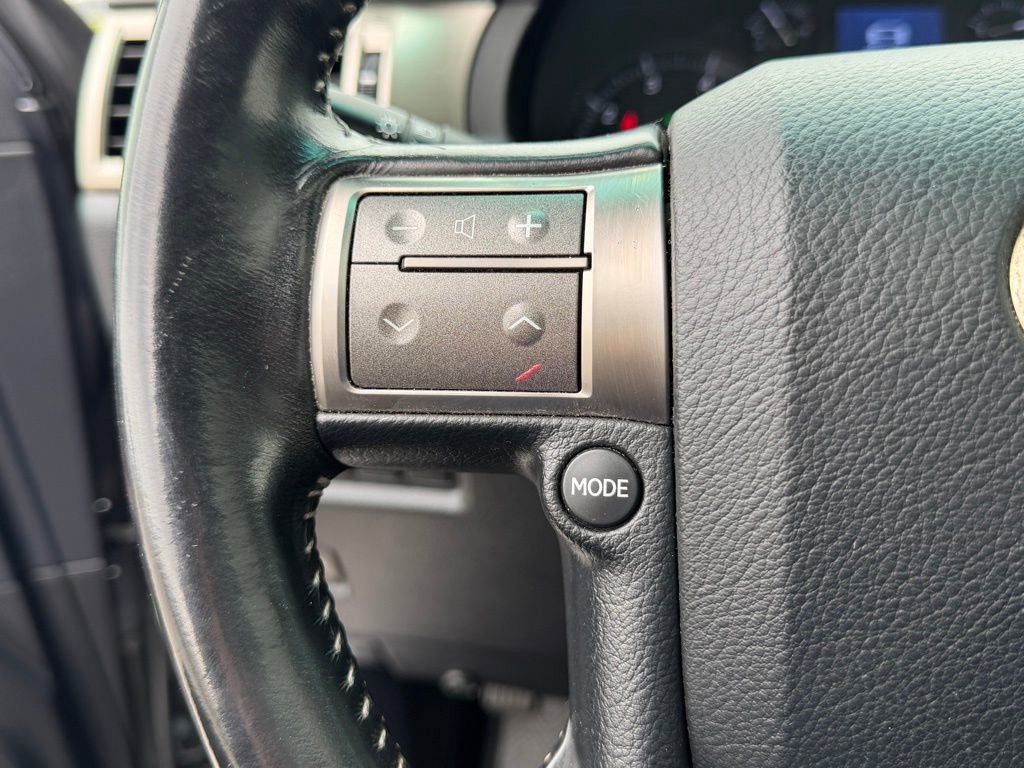 Used 2018 Lexus GX 460 Premium w/ Premium Package image 24