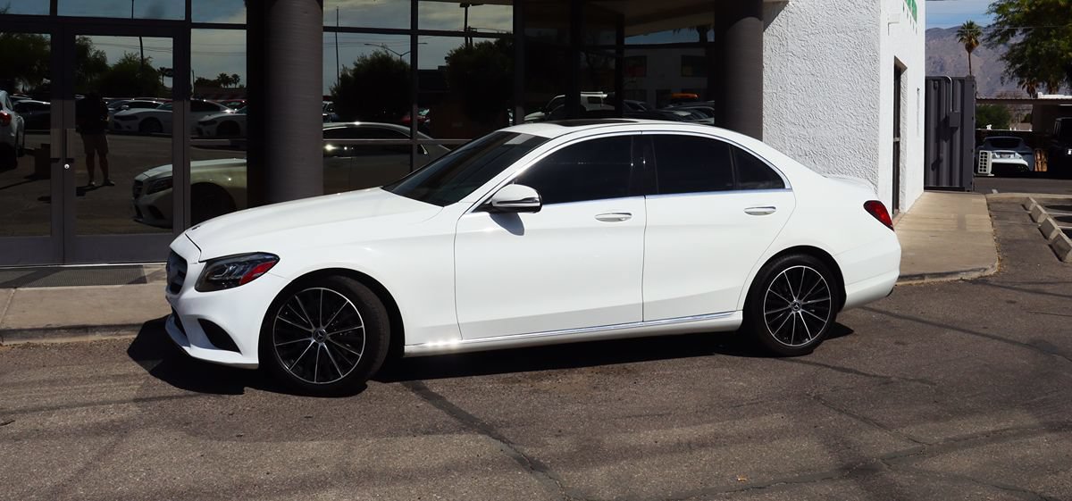 Used 2020 Mercedes-Benz C 300 Sedan w/ Premium Package image 4