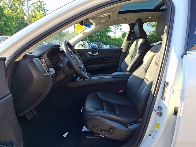 Used 2023 Volvo XC60 B5 Core w/ Climate Package AWD/4WD image 14