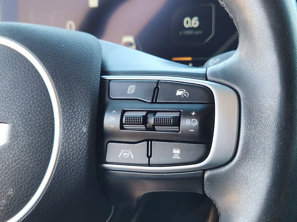 Used 2025 Kia K5 EX image 34