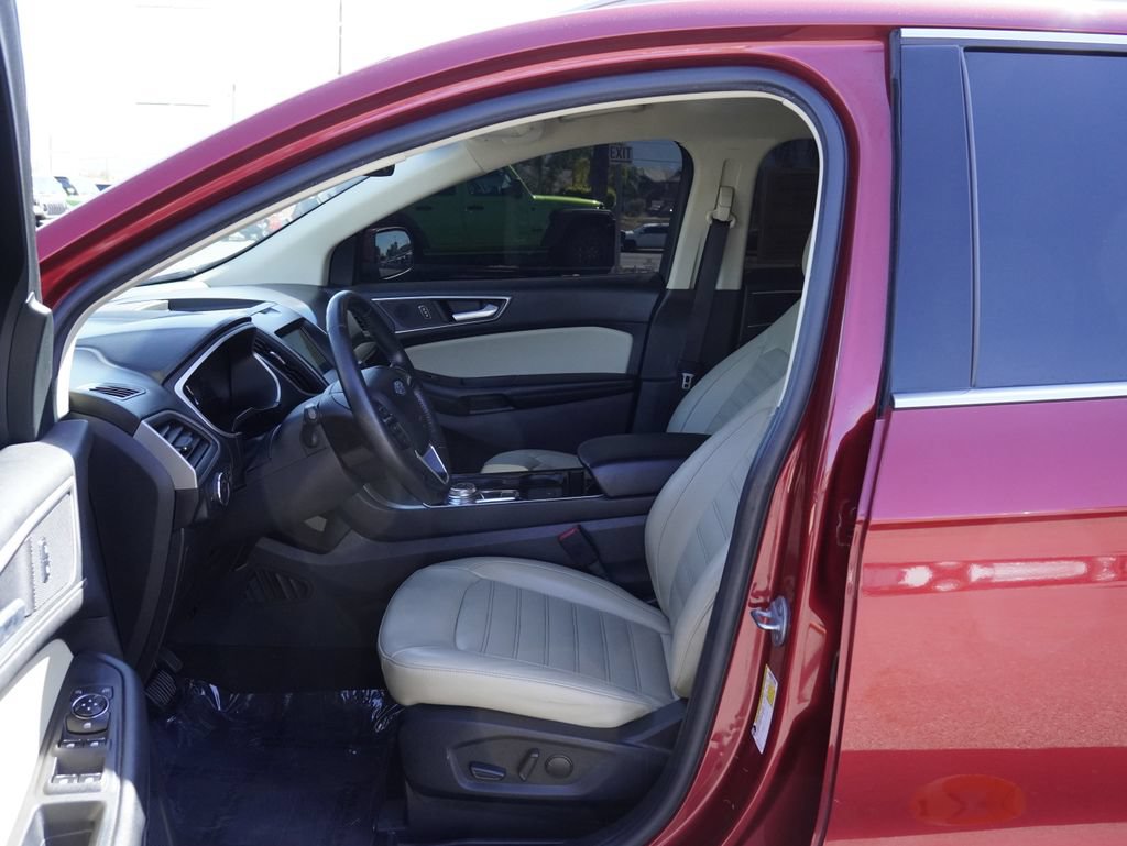 Used 2020 Ford Edge SEL w/ Convenience Package FWD image 31