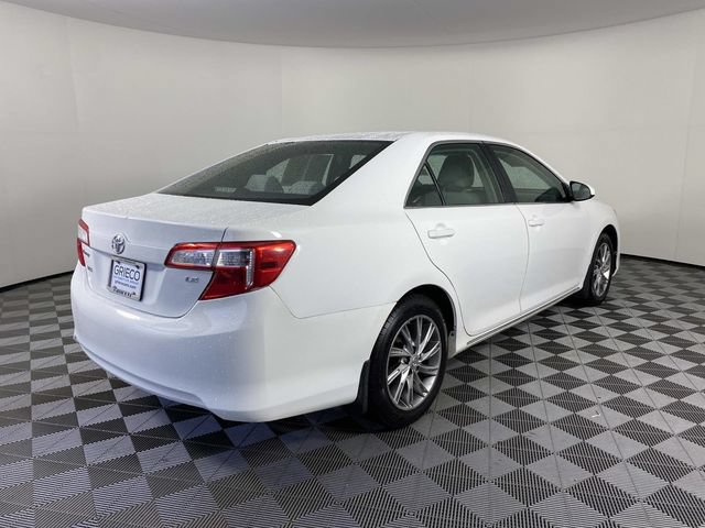 Used 2012 Toyota Camry LE FWD image 9