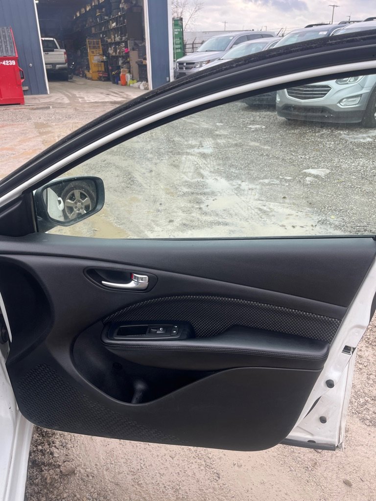 Used 2014 Dodge Dart SE w/ Convenience Group image 18