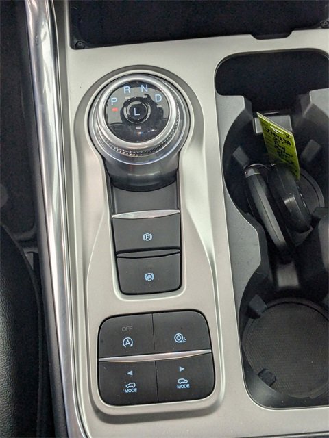 Used 2021 Ford Explorer XLT w/ Equipment Group 202A image 23