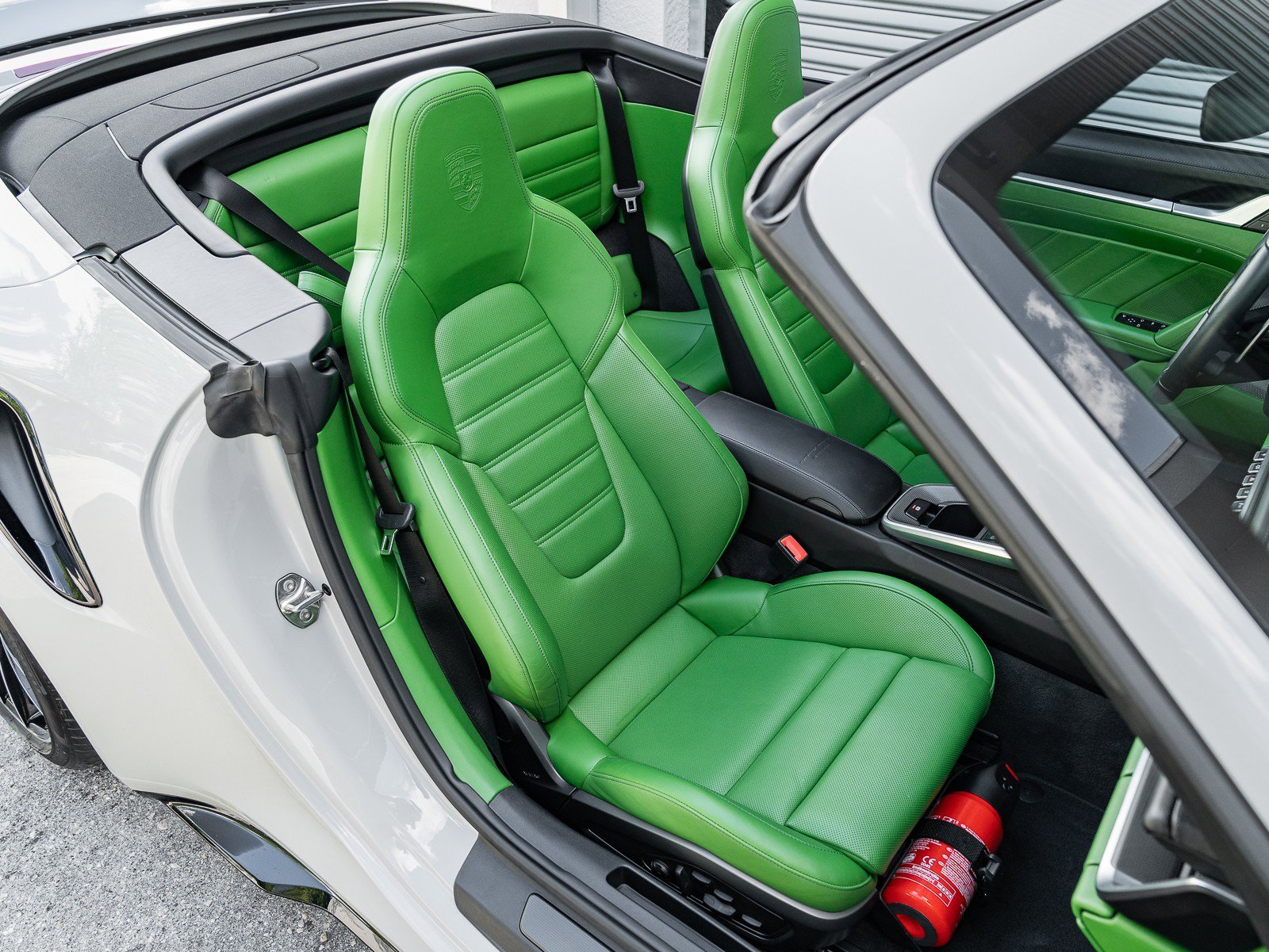 Used 2022 Porsche 911 Turbo S image 4