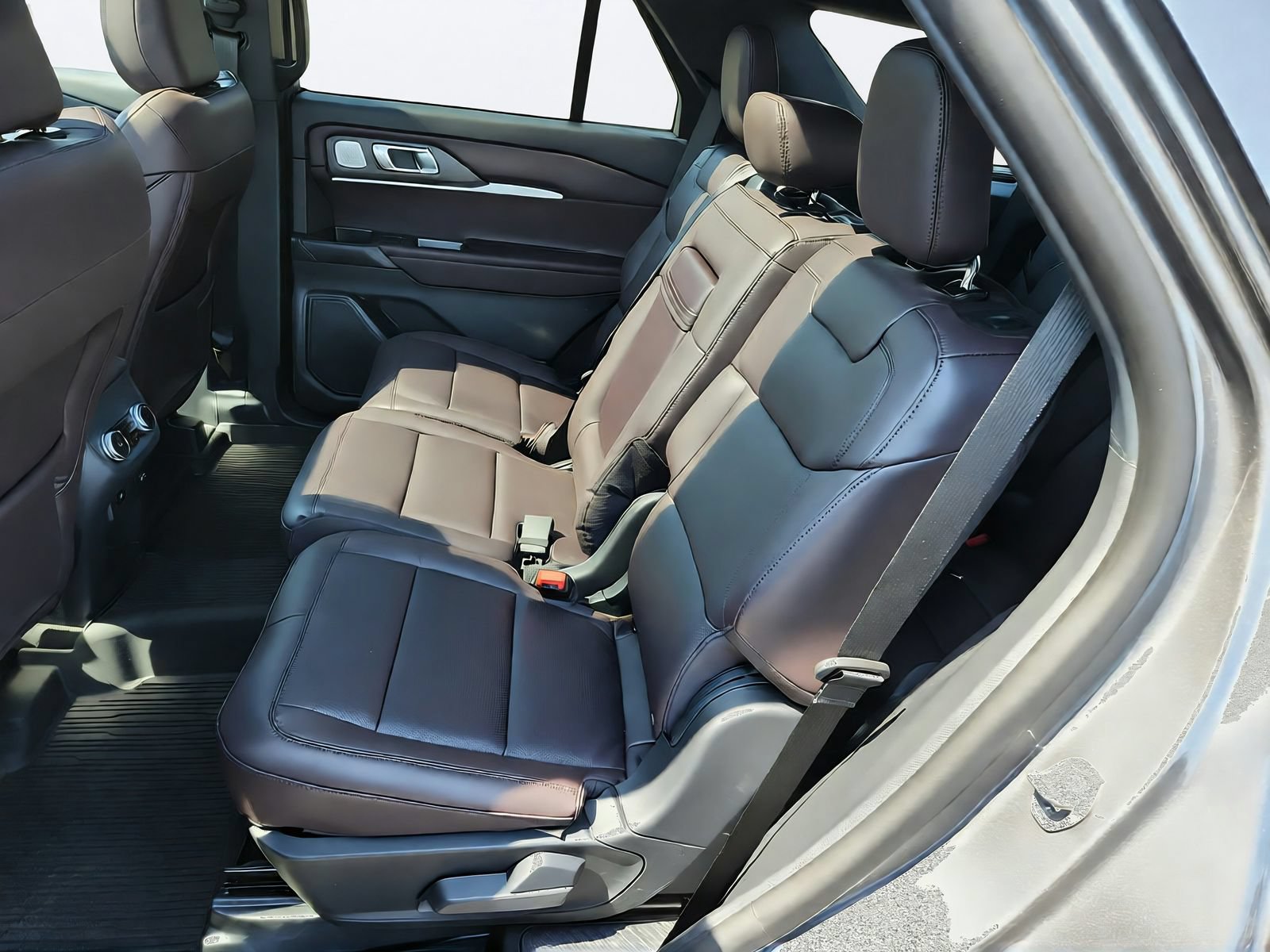 New 2026 Ford Explorer Platinum AWD/4WD image 24