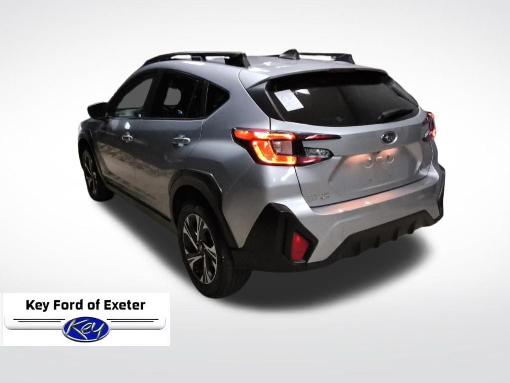 Used 2025 Subaru Crosstrek 2.5i Premium AWD/4WD image 8