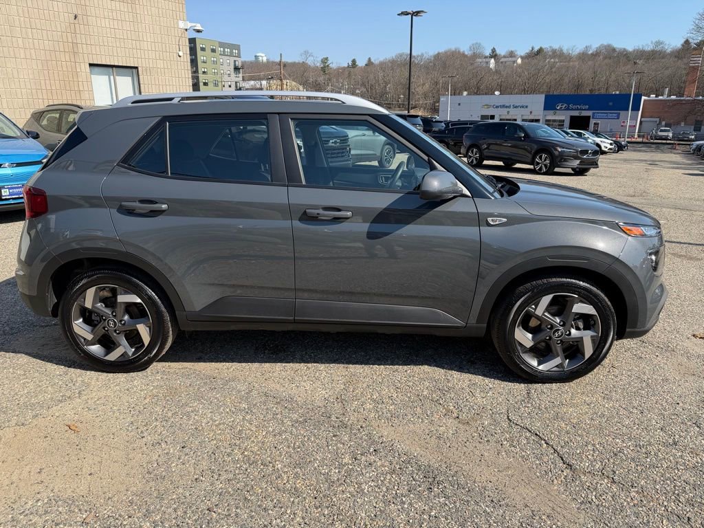 Certified 2026 Hyundai Venue SEL FWD image 7
