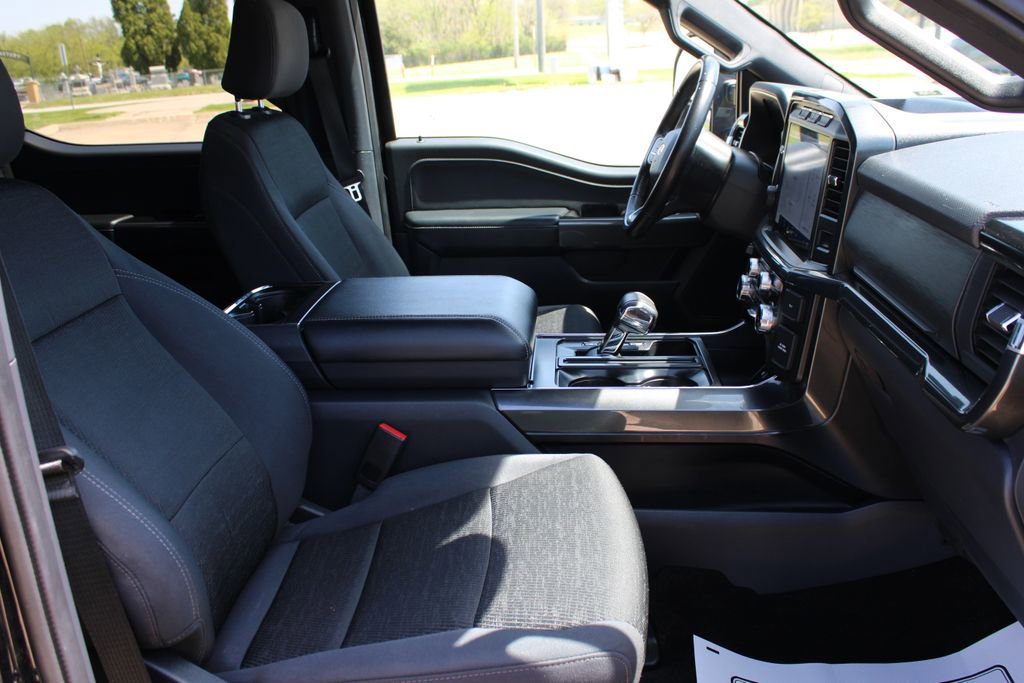 Used 2022 Ford F150 XLT w/ Equipment Group 302A High image 8