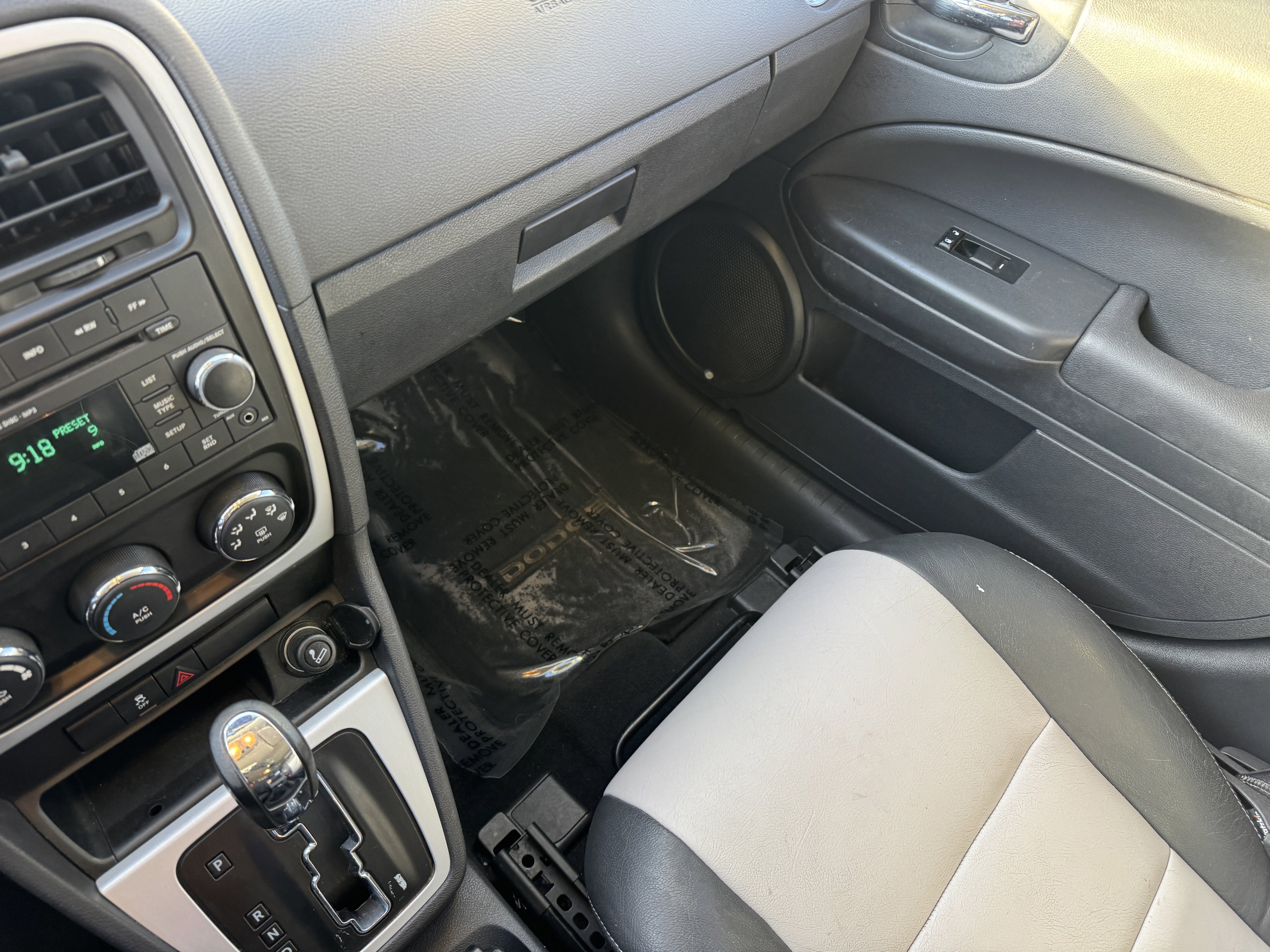 Used 2011 Dodge Caliber Mainstreet image 29