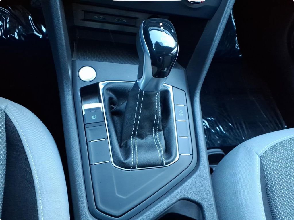 Used 2022 Volkswagen Taos S w/ IQ Drive S Package image 18