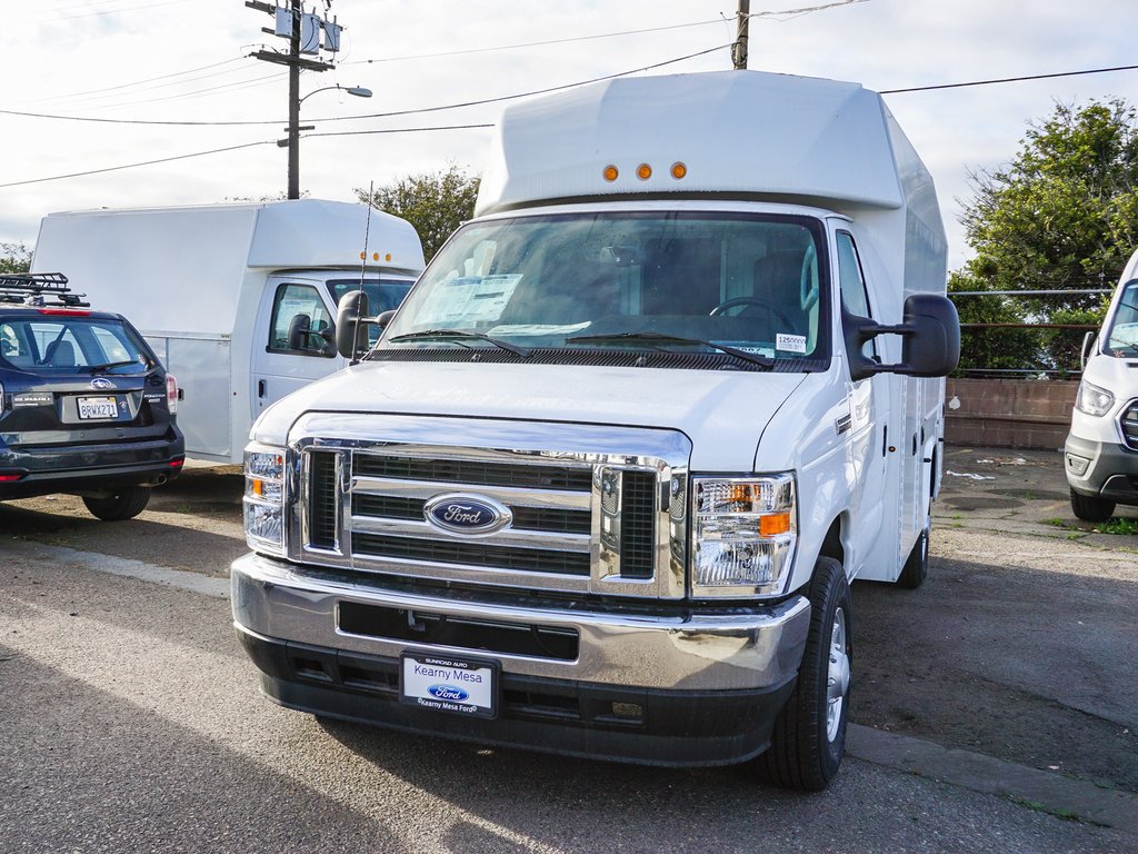 New 2025 Ford E-350 and Econoline 350 Super Duty w/ Power Equipment Group RWD image 3