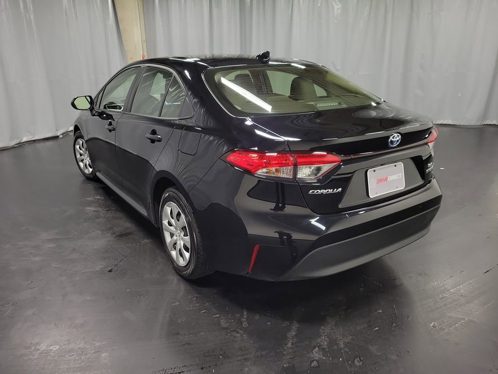 Used 2024 Toyota Corolla LE image 6
