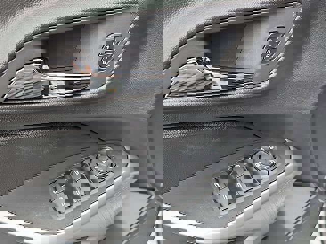 New 2026 Chevrolet Trax RS w/ Driver Confidence Package image 21