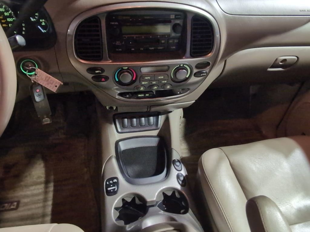 Used 2006 Toyota Sequoia Limited image 20