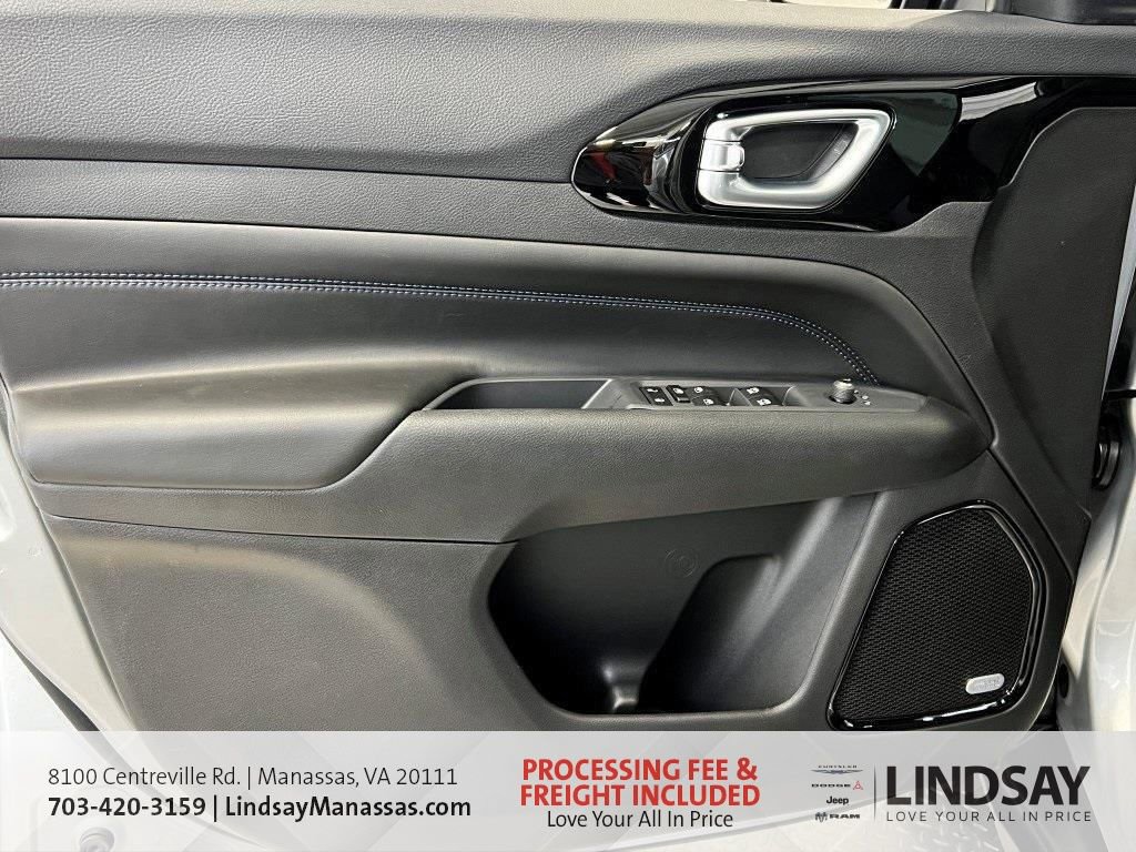 New 2026 Jeep Compass Limited w/ Sun, Sound & Navigation Group image 25