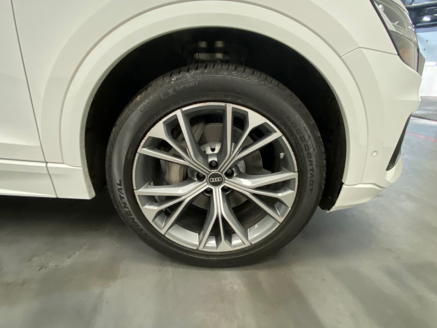 Used 2022 Audi Q8 Premium AWD/4WD image 15