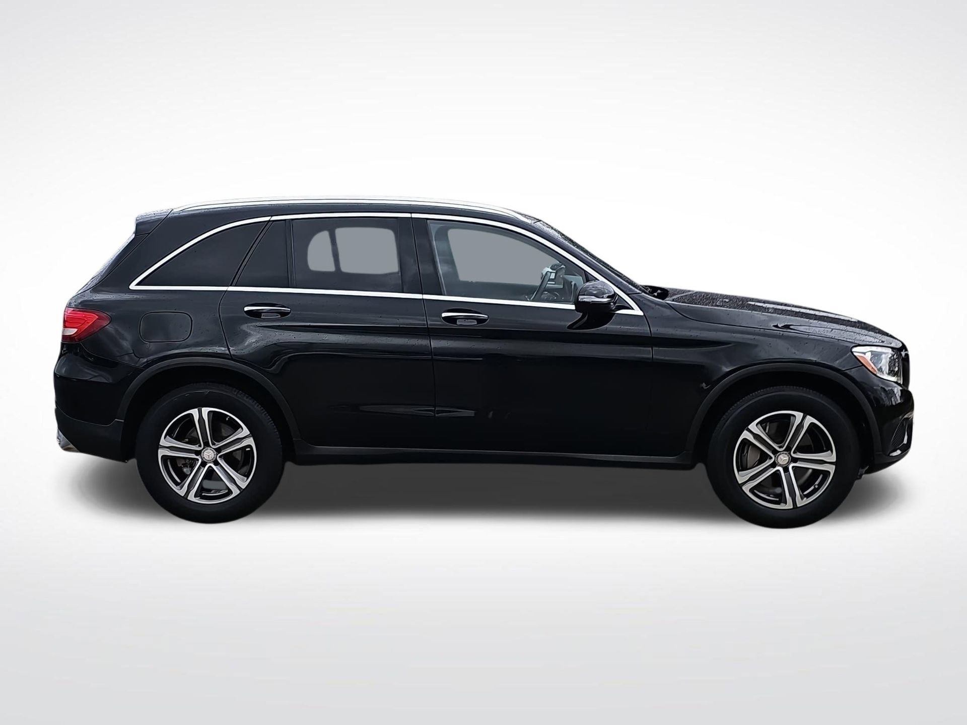 Used 2016 Mercedes-Benz GLC 300 4MATIC image 9